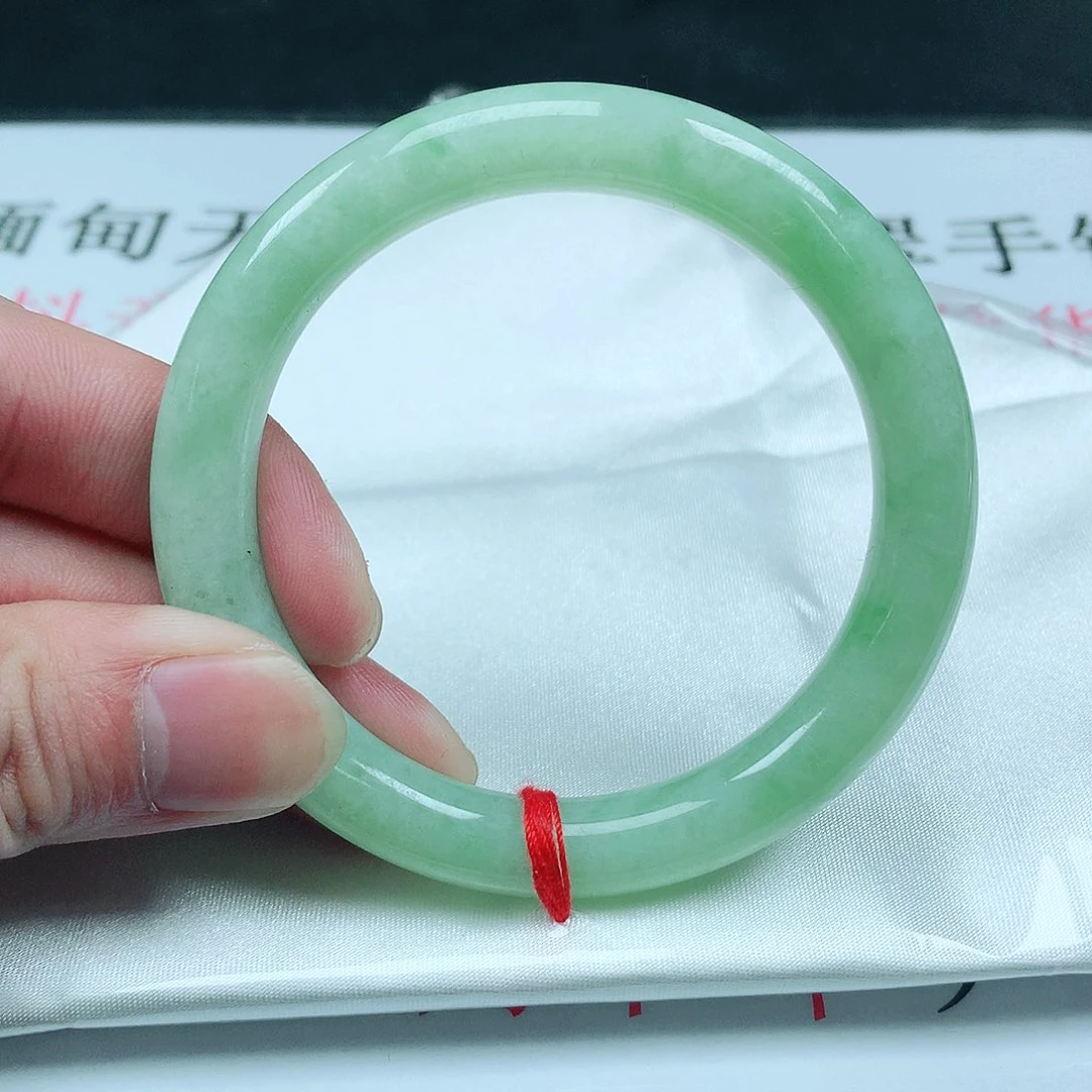 翡翠手镯未镶嵌圈55