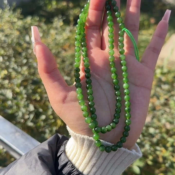 和田玉（碧玉）未镶嵌颈饰