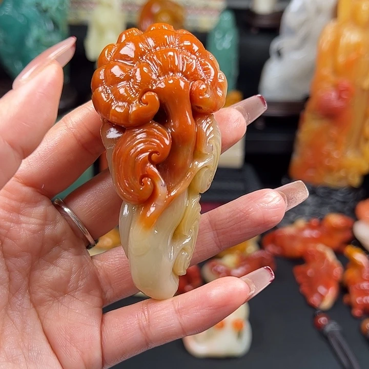 用***4寿山石三彩老性芙蓉石