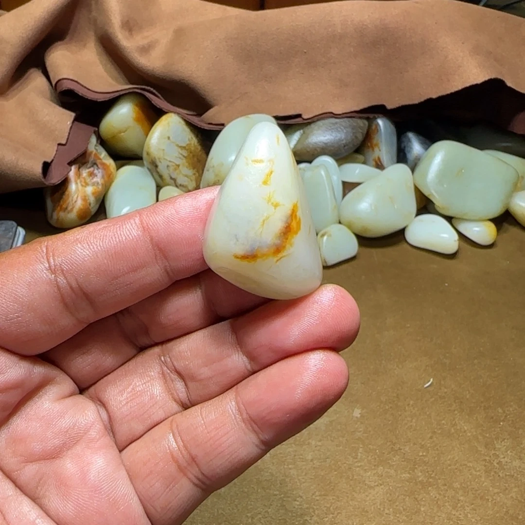 柚****和田玉（白玉）未镶嵌颈饰
