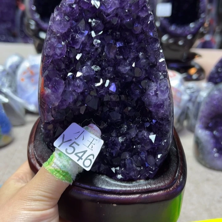 C***s水晶未镶嵌大型摆件（非配饰）摆件