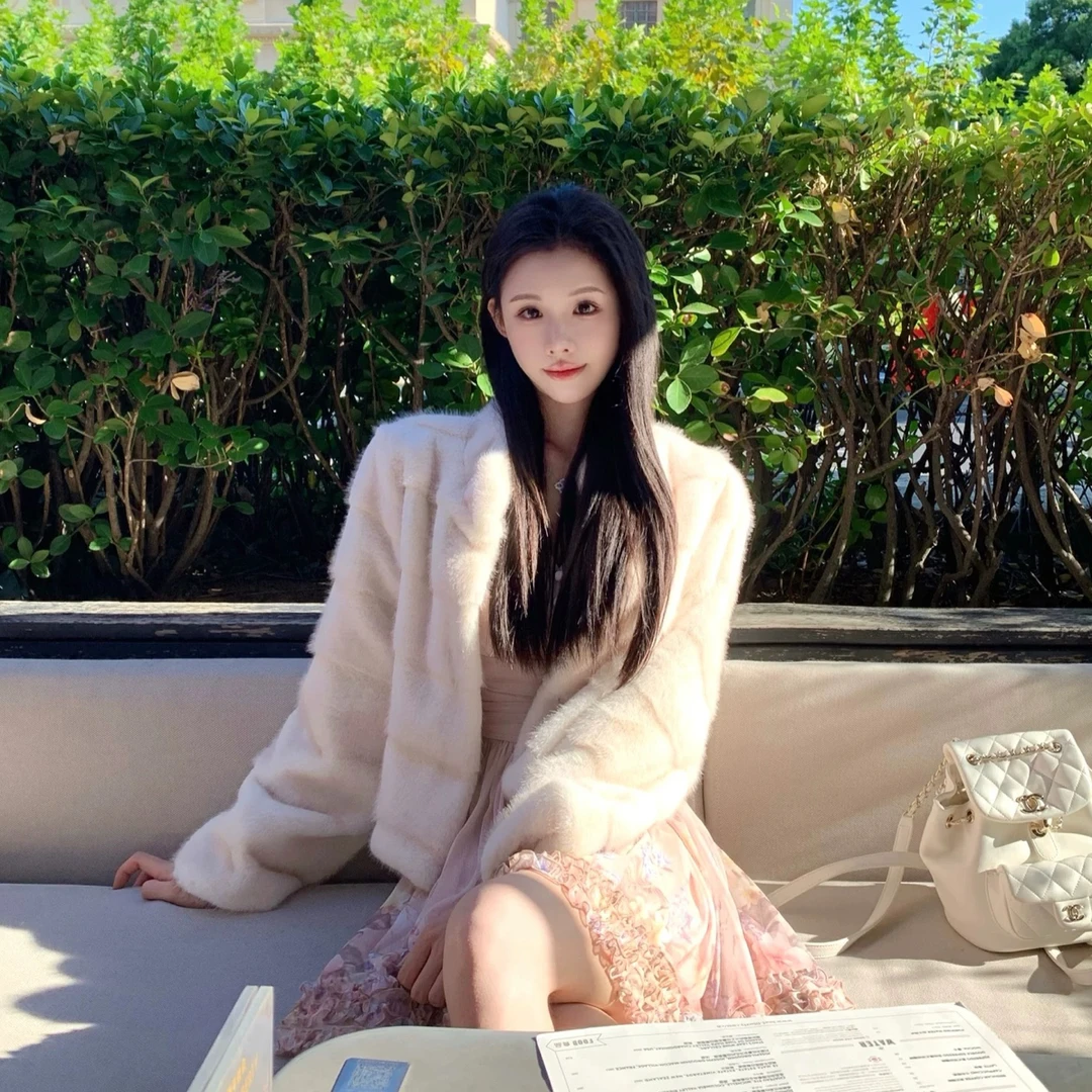 秋冬季新款气质名媛爆款时尚洋气短款小个子春秋百搭毛外套女