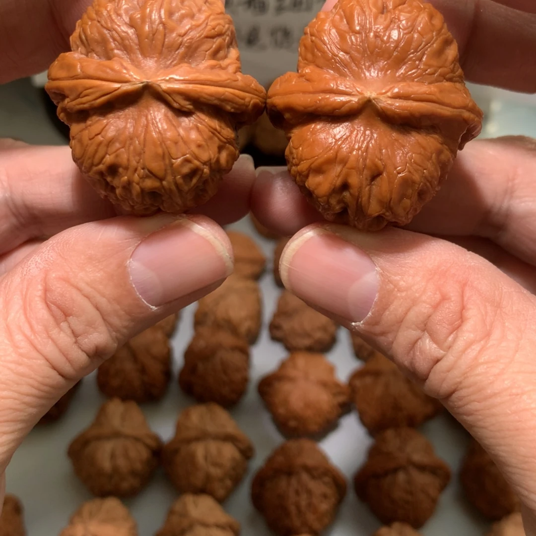 文玩核桃把件元宝