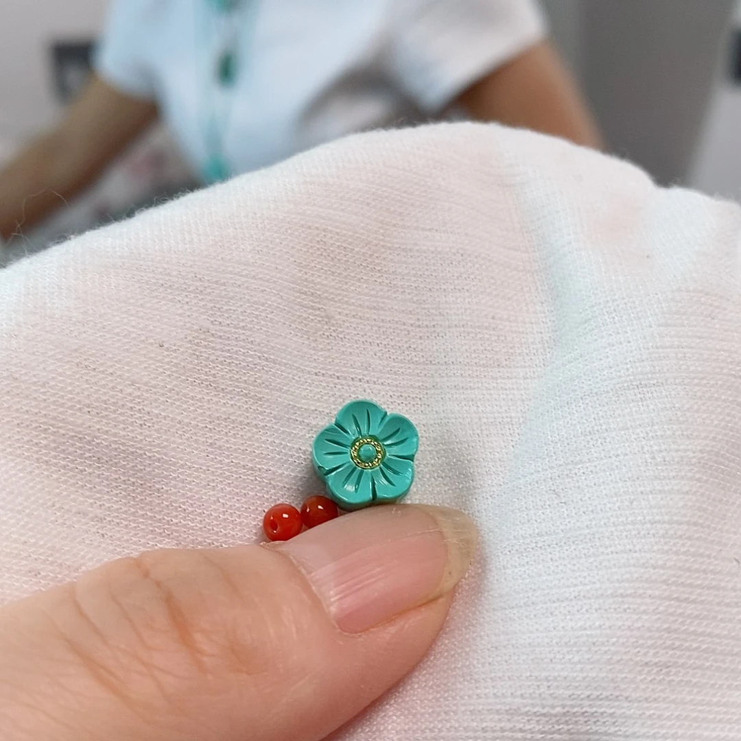 南红玛瑙未镶嵌珠宝奇石
