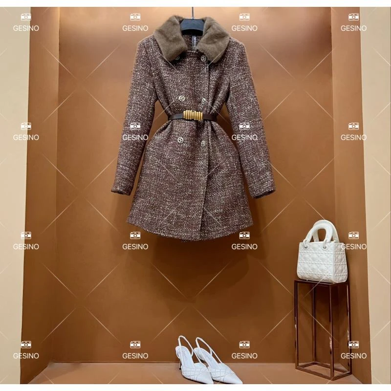 【露】秋冬气质小香风时尚设计师中长款外套 QD-2025359