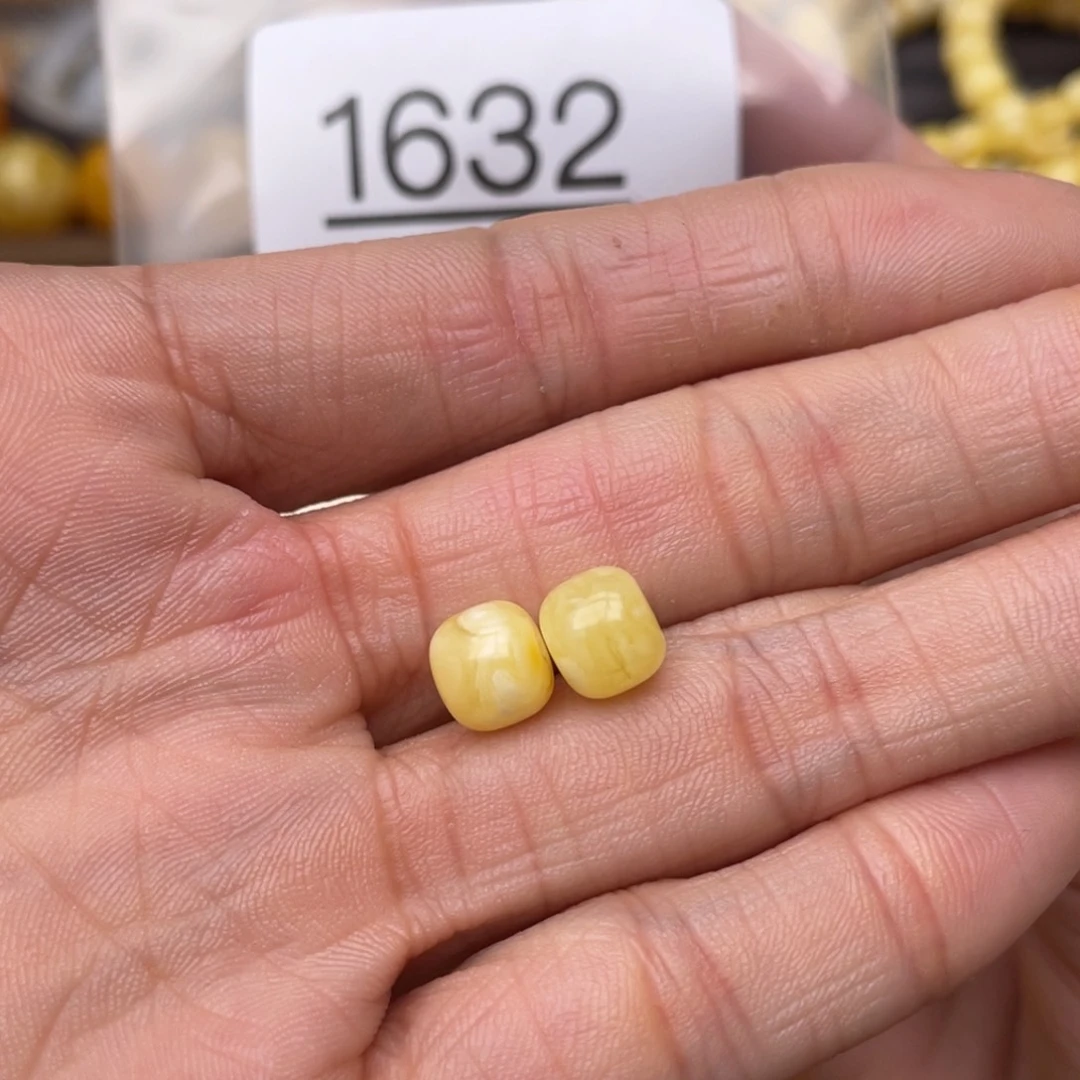 蜜蜡珠宝奇石未镶嵌8