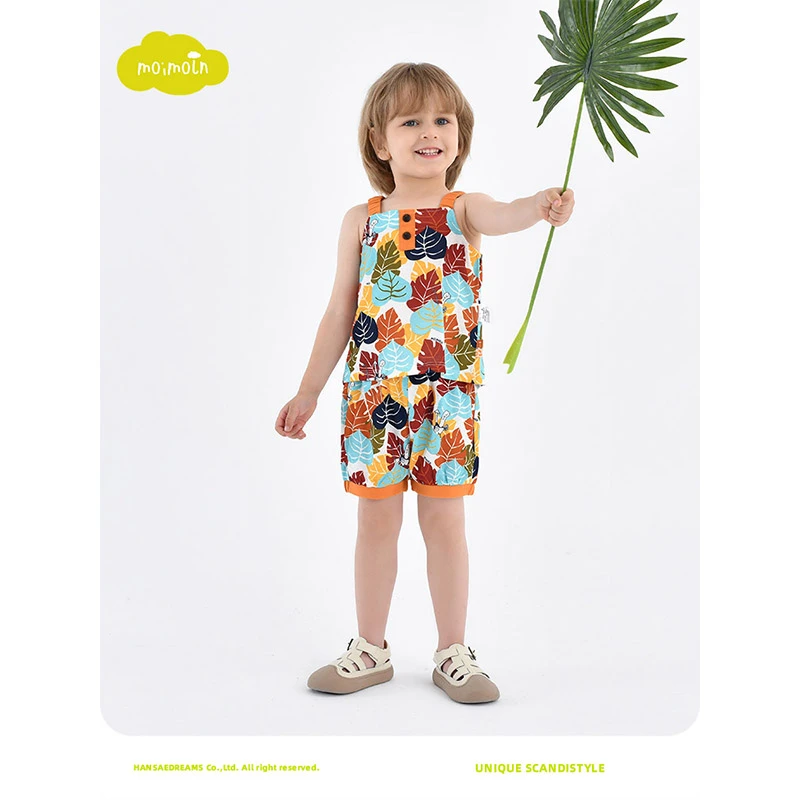 moimoln小云朵童装夏季新款男童吊带短裤洋气印花休闲套装