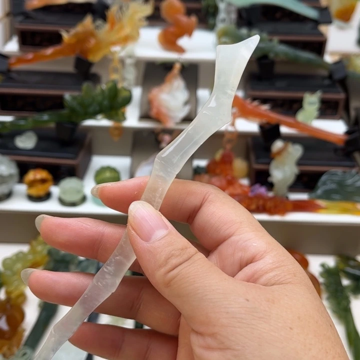 蛇纹石玉未镶嵌岫玉发簪