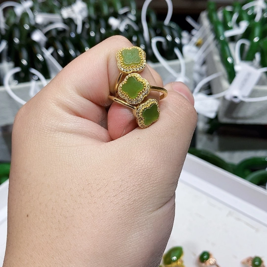 和田玉（碧玉）未镶嵌戒指