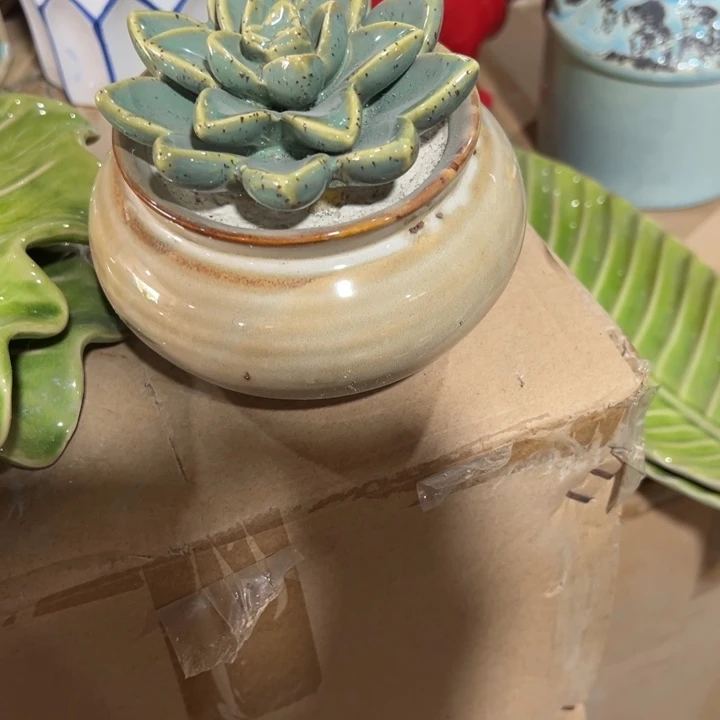 陶瓷花瓶摆件外贸出口（微瑕）