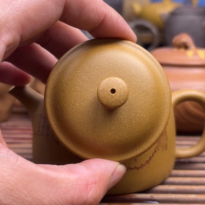 茶壶紫砂游*德钟原矿黄金段原矿170c