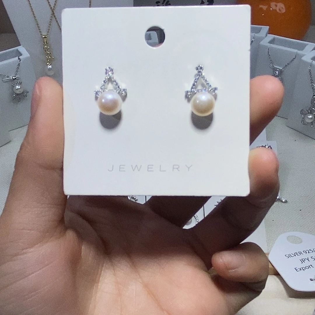 未镶嵌淡水珍珠耳饰