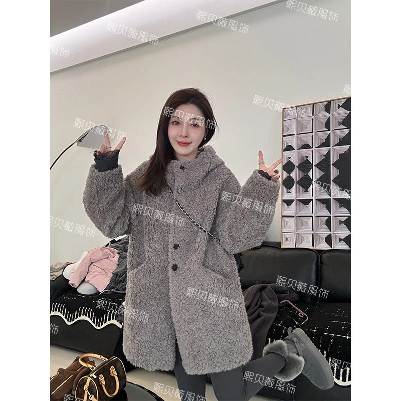 【只出不进-浮浮款】轻松穿出慵懒感~100羊毛连帽加厚外套 D8902