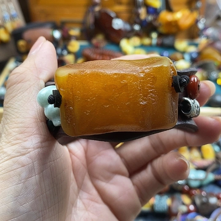 蜜蜡未镶嵌手镯手镯