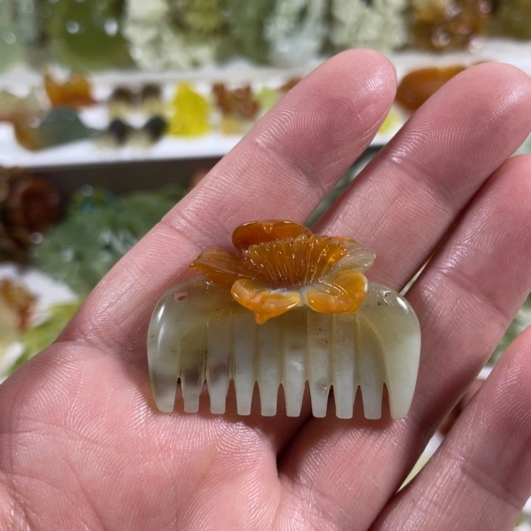 【闪购商品】未镶嵌蛇纹石玉颈饰