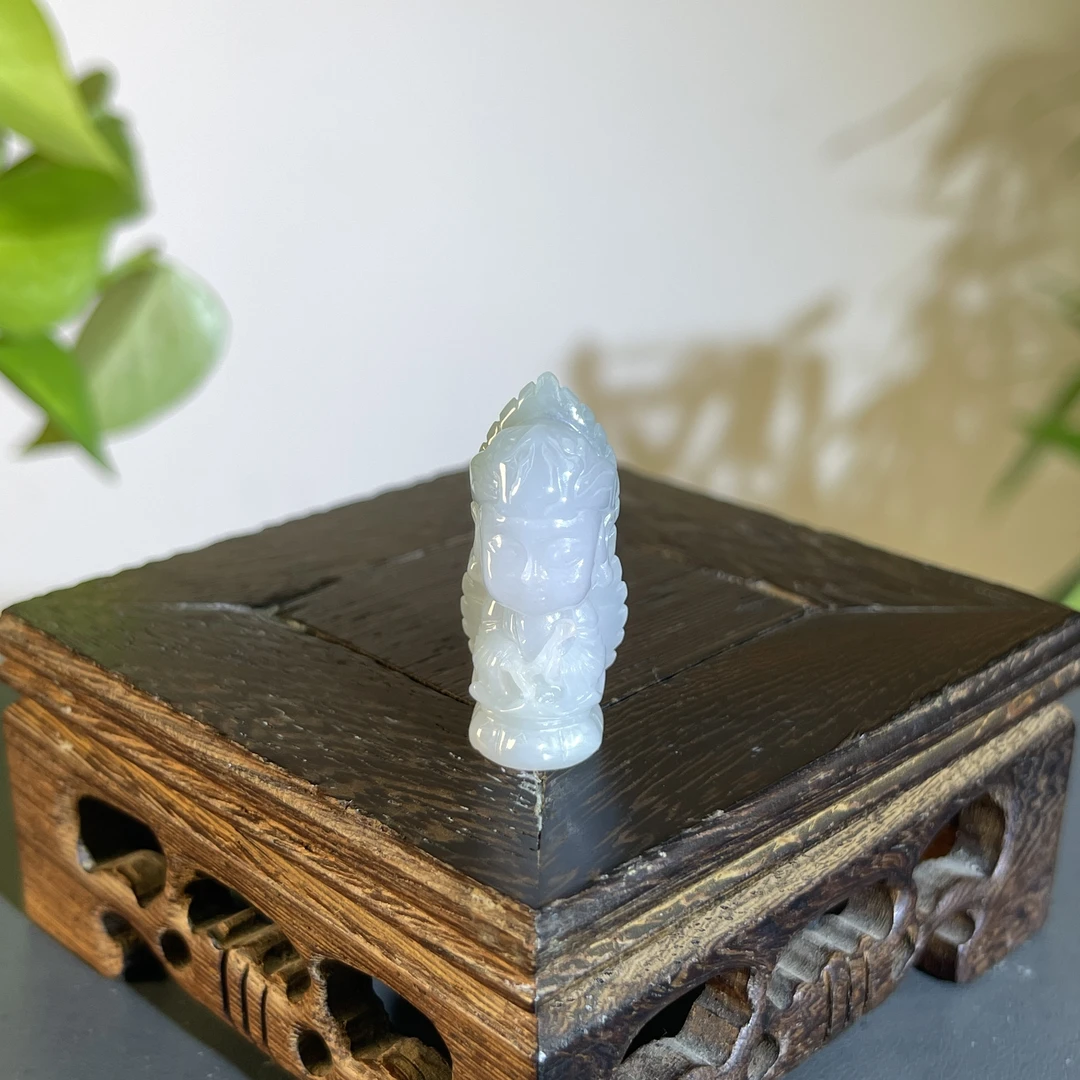 JTW31-019  天然缅甸A货翡翠  宝宝佛