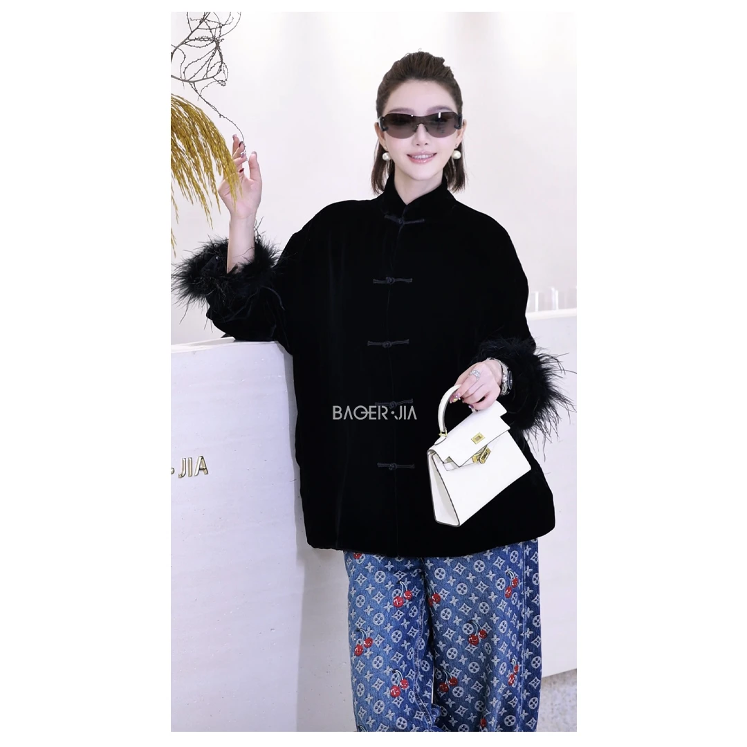 32-【小众私藏】宝儿家含幂BA134425308XQ丝绒拼接可拆卸鸵鸟毛外套