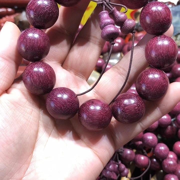 @***笔维腊木（绿檀）1233654778999777