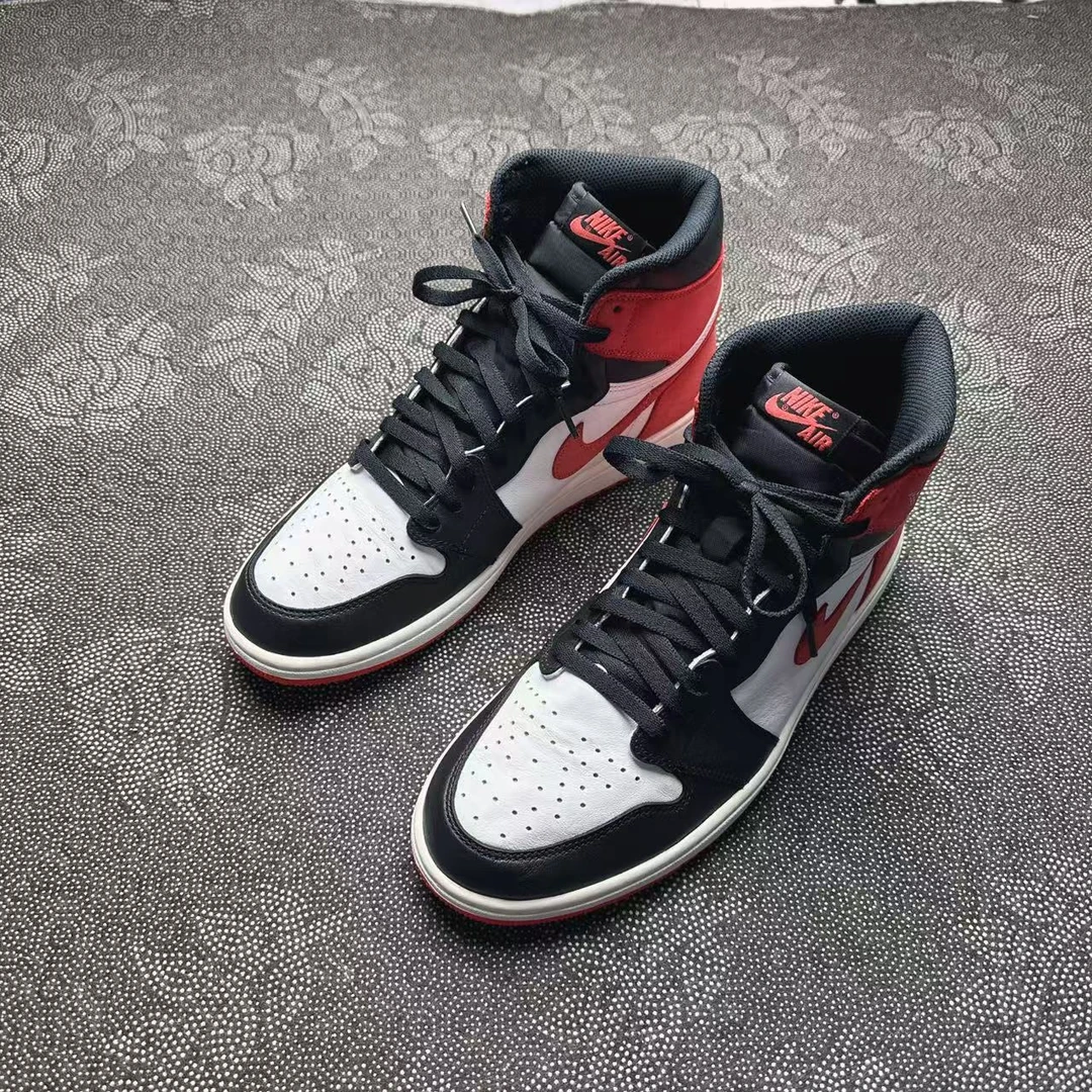 45码板鞋 AJ1 High 六冠王黑红 97新配盒