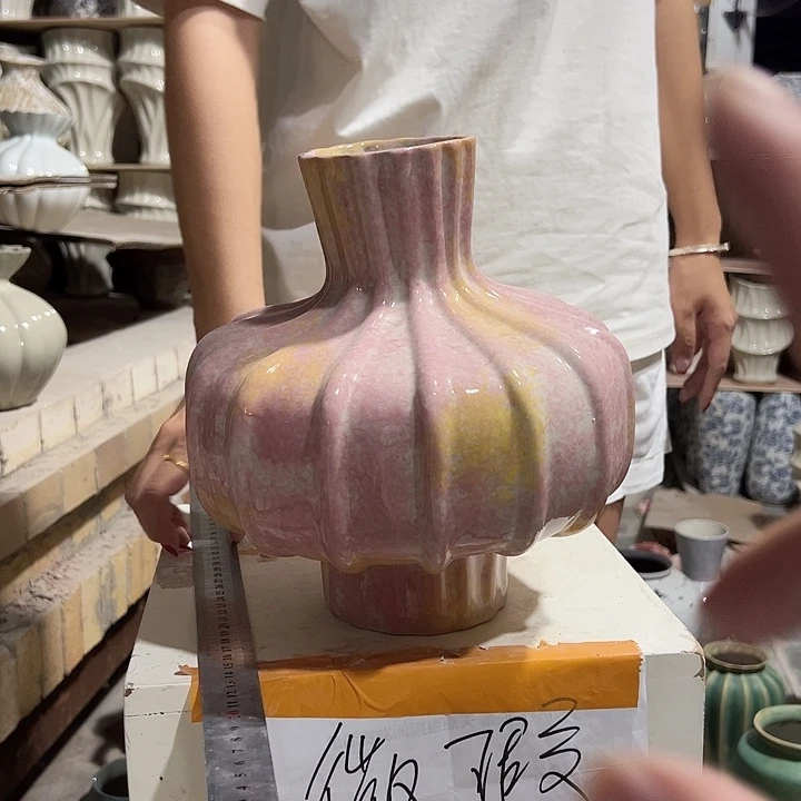 景德镇陶瓷花瓶微瑕介意勿拍