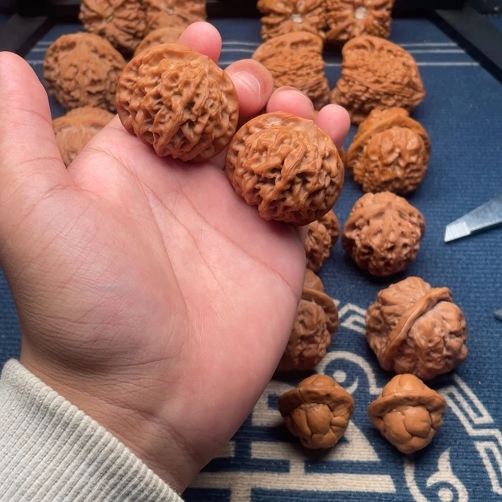 吊坠文玩核桃满***包1秦闷