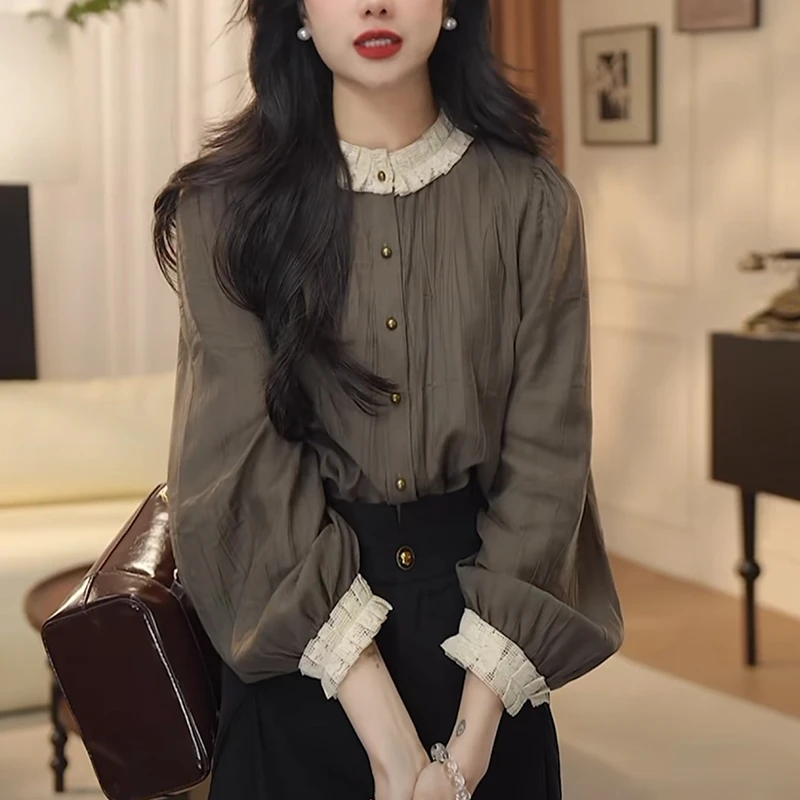 女士衬衫2025春秋季新款洋气减龄宽松休闲显瘦设计感花边立领上衣