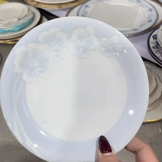 左**巷瓷器和陶瓷工艺制品生产