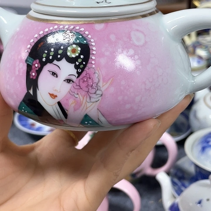 摆件景德镇陶瓷博物有限公司副