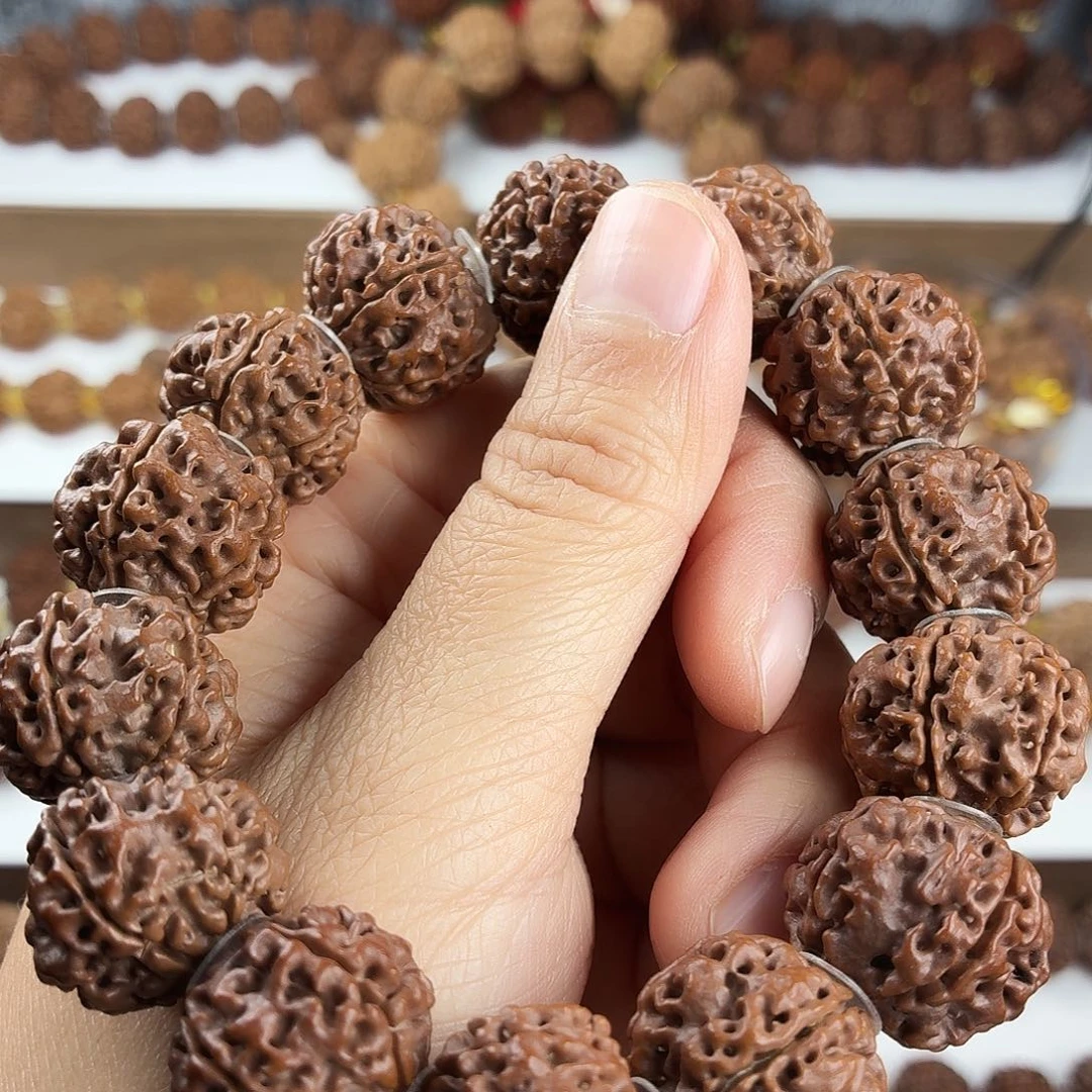 金刚菩提手串原生态精品梅花蜂窝