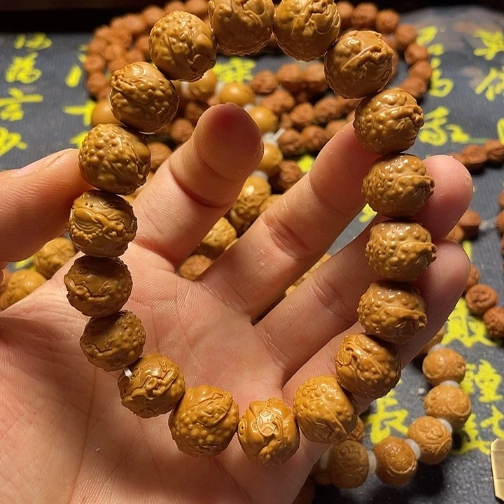 乱**~猴头核桃雕刻瑕疵烟斗金蟾