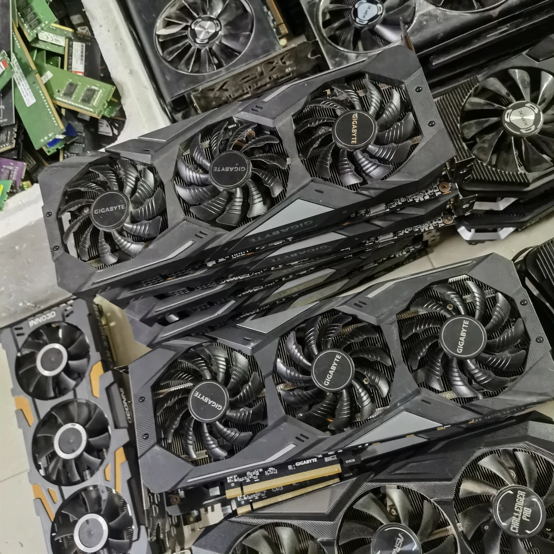 RX5700XT 8G显卡,技嘉三风扇,全部跑好3DMark,甜甜圈。