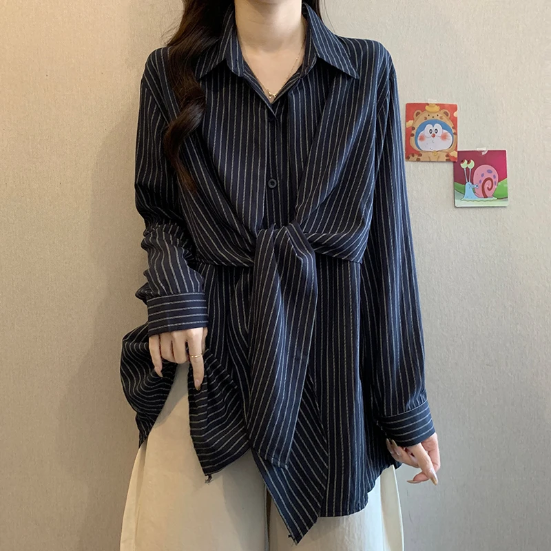 大码遮肚子法式复古条纹正肩长袖衬衫女春秋胖mm宽松显瘦小众上衣