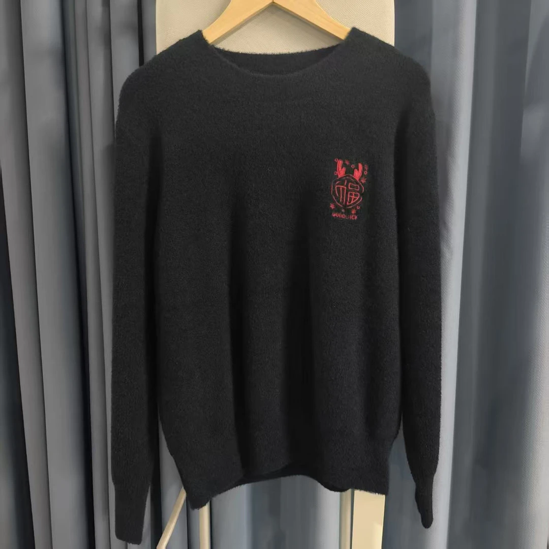 秋季上新~胸前刺绣logo休闲百搭保暖针织毛衣 S8936