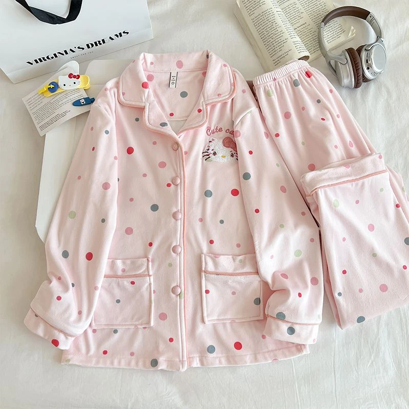 2025秋冬新款女海岛绒睡衣Kitty猫绣花保暖家居服可外穿两件套