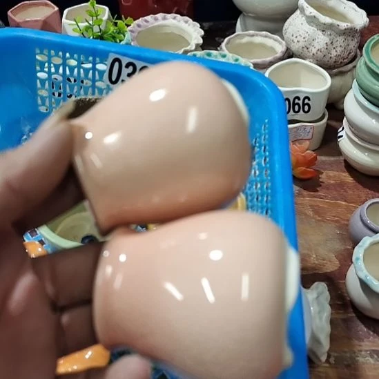微瑕陶瓷盆满12包邮