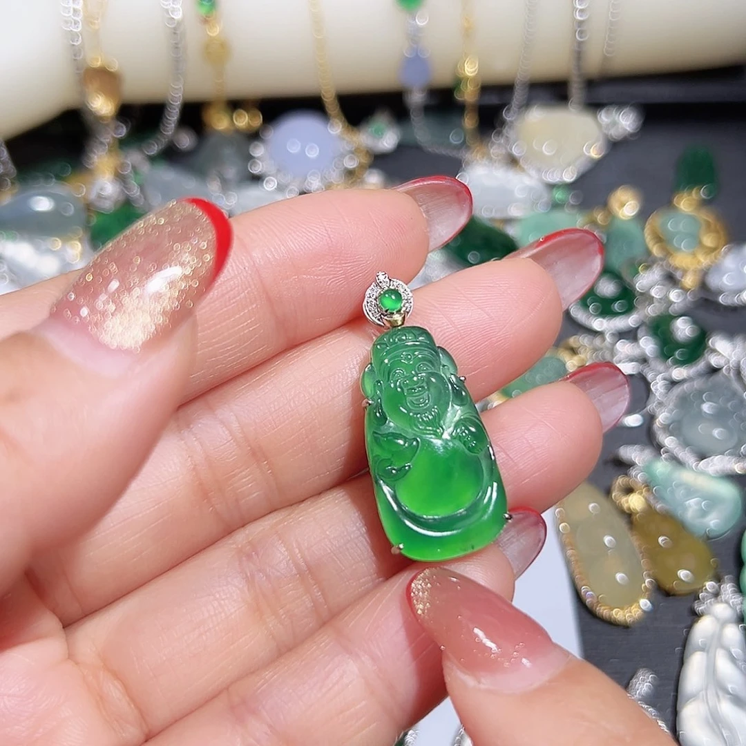 翡翠吊坠(不含链)18K金镶嵌