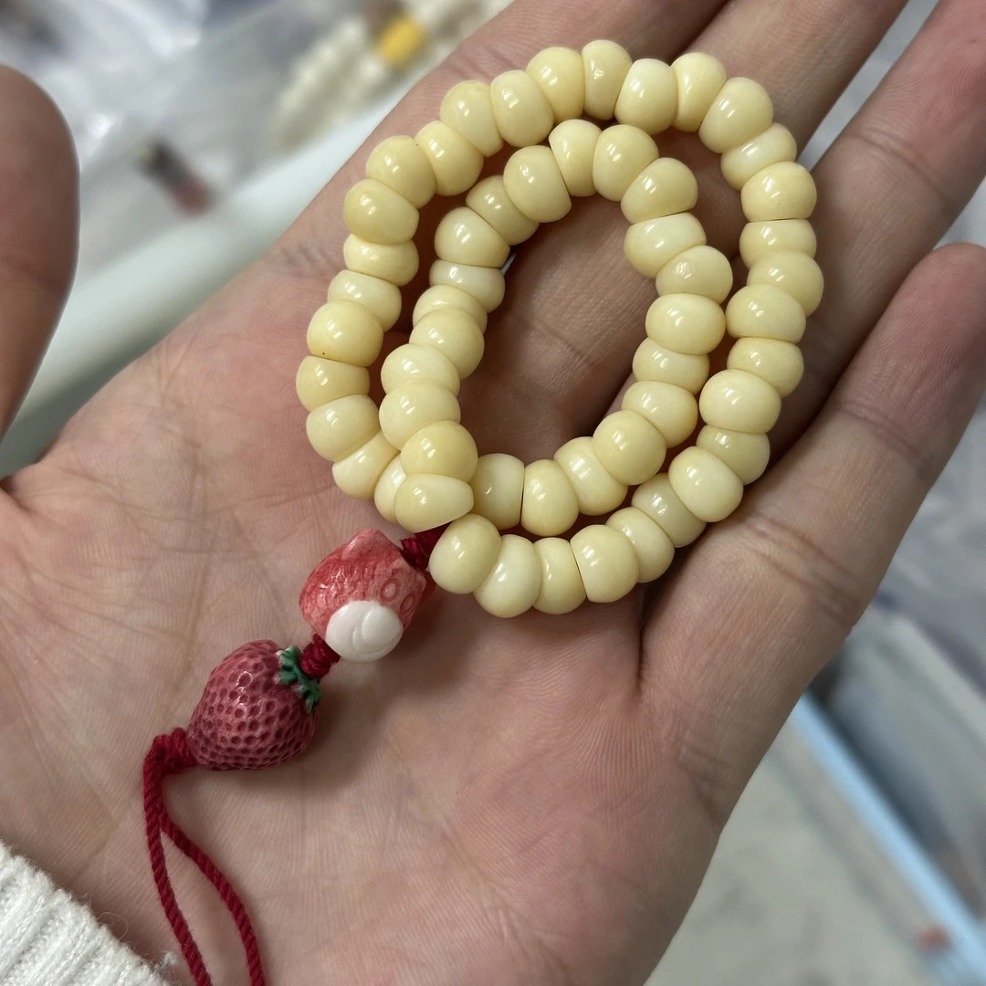 「齐化门」驼骨蒜瓣大肠手持手串8mm左右带鹿角草莓熊0141