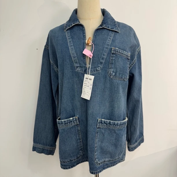 99新 AMIPARIS Celine 赛琳 牛角扣翻领牛仔外套s码