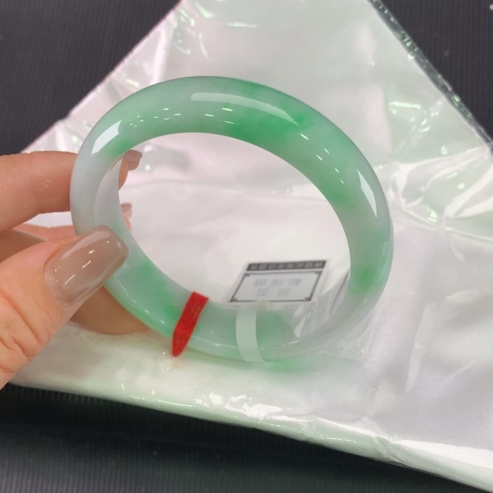 未镶嵌手镯翡翠正圈56