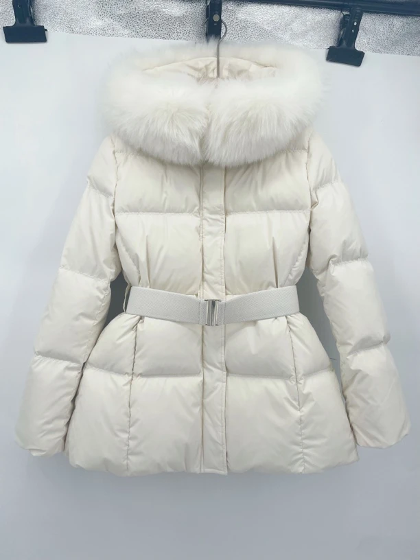【泡芙】小苞米小单自制升级版短款真白狐毛羽绒服