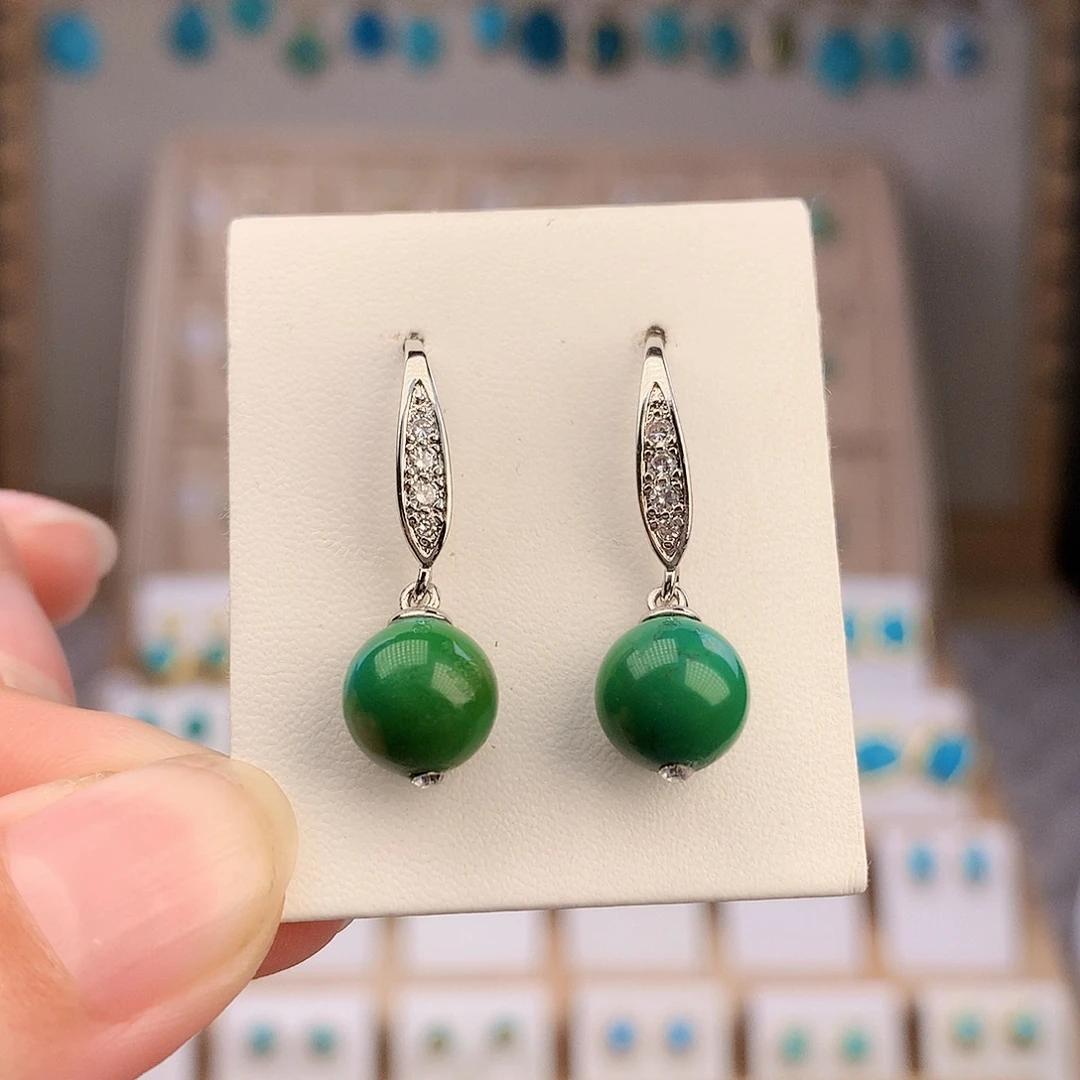 未镶嵌绿松石耳饰