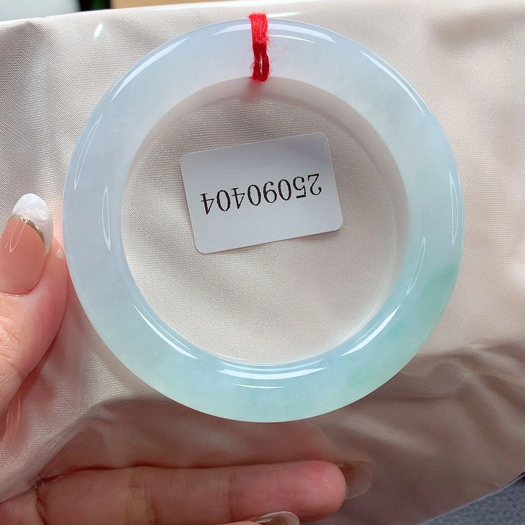 未镶嵌手镯（圆镯）翡翠75号，天然A货翡翠手镯