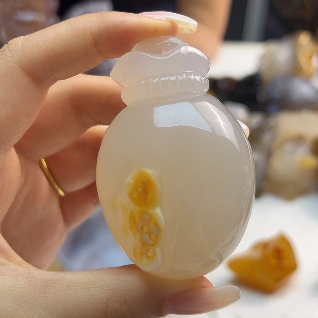 玛瑙/玉髓未镶嵌颈饰