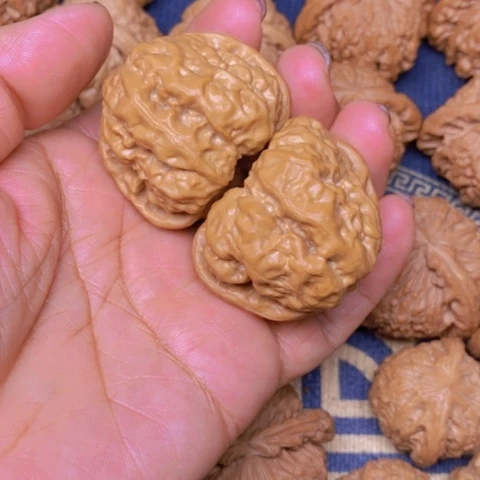 【闪购商品】文玩核桃吊坠山*蛙蛙44