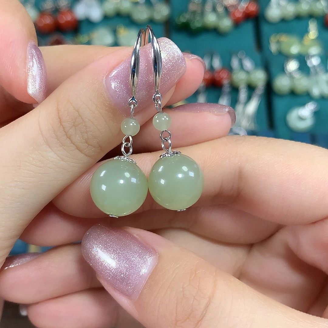 和田玉银S925镶嵌耳饰天然卡12mm左右冰晴水