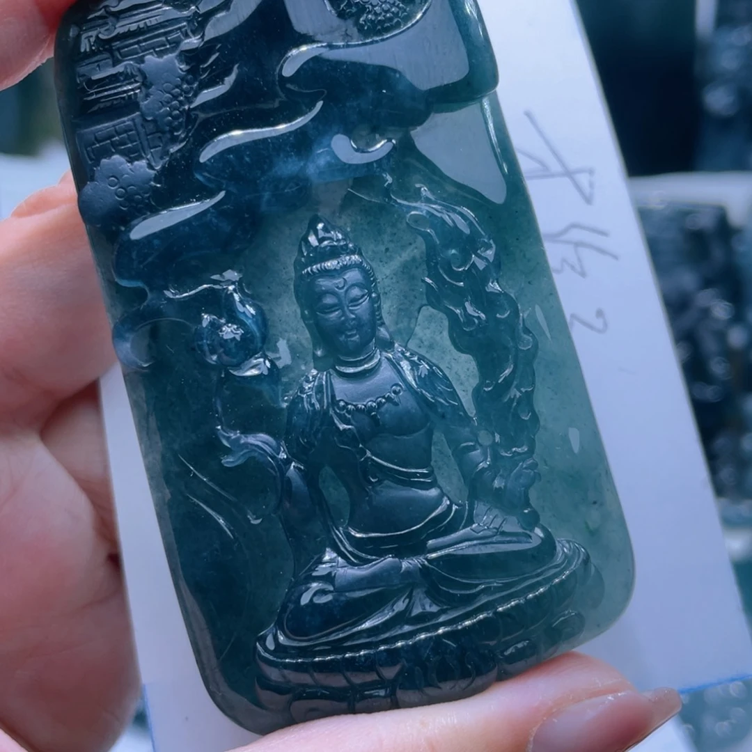 翡翠颈饰未镶嵌平**福