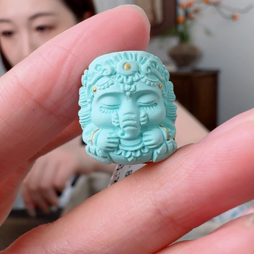 未镶嵌绿松石珠宝奇石