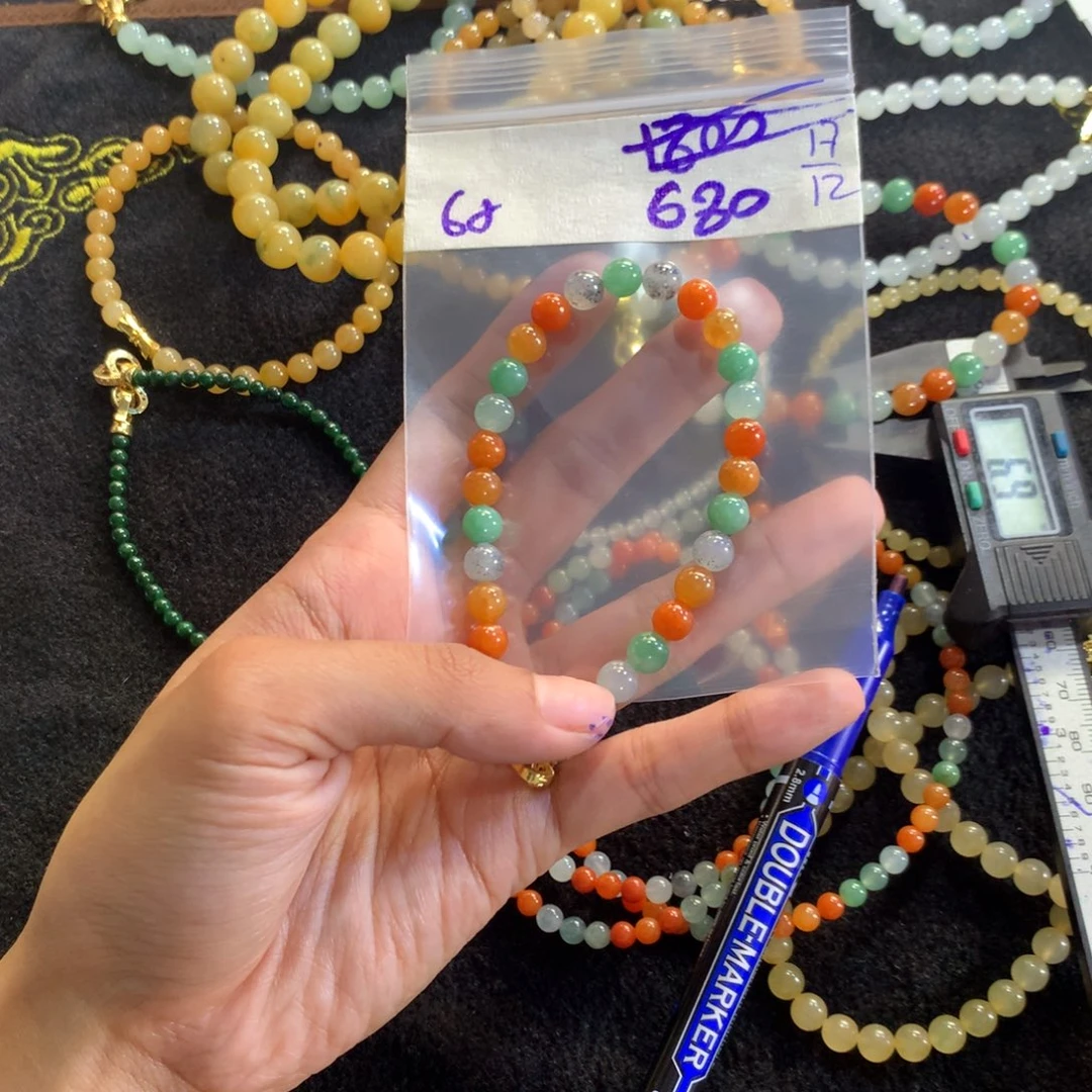 定制翡翠未镶嵌天然缅甸翡翠