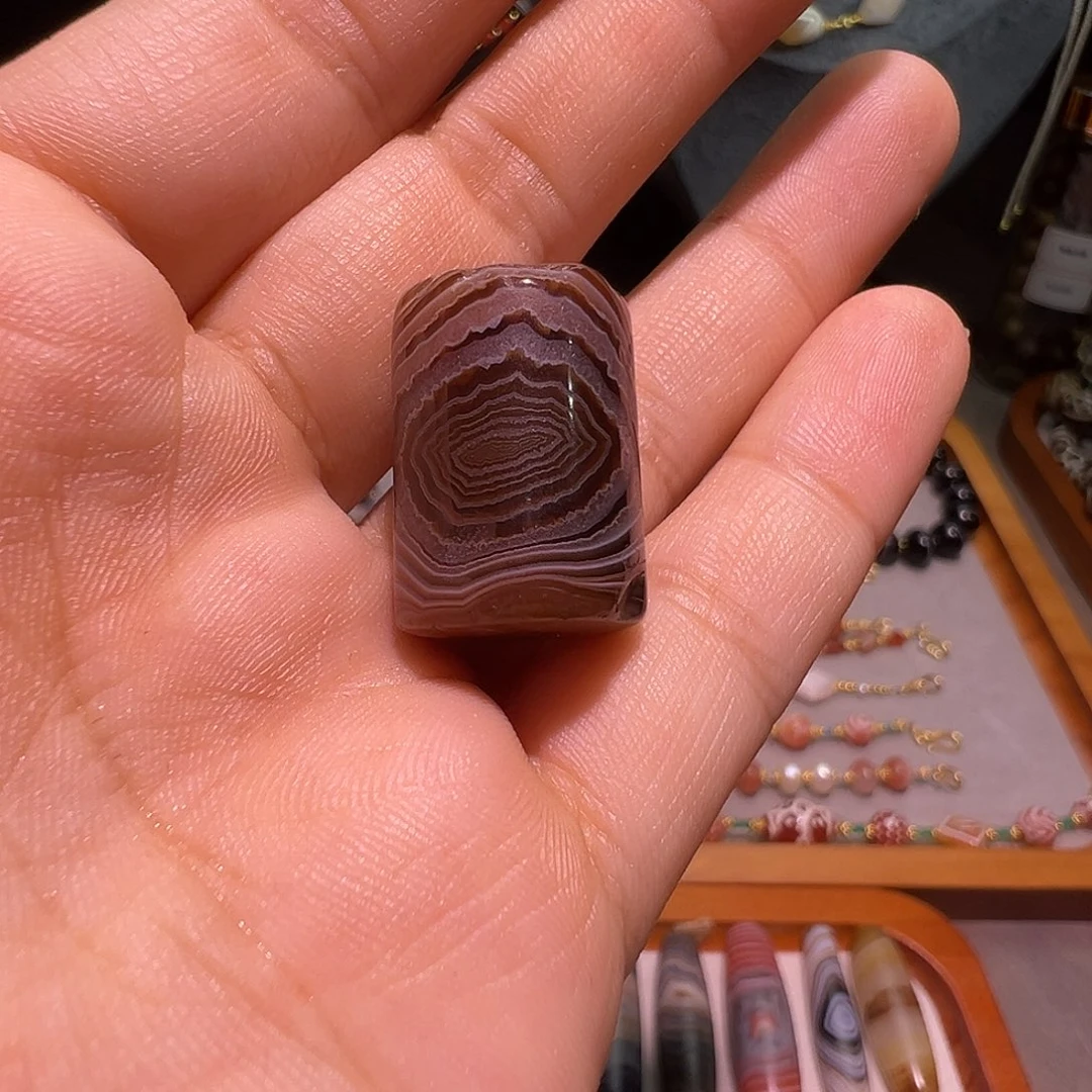 玛瑙/玉髓未镶嵌珠宝半成品