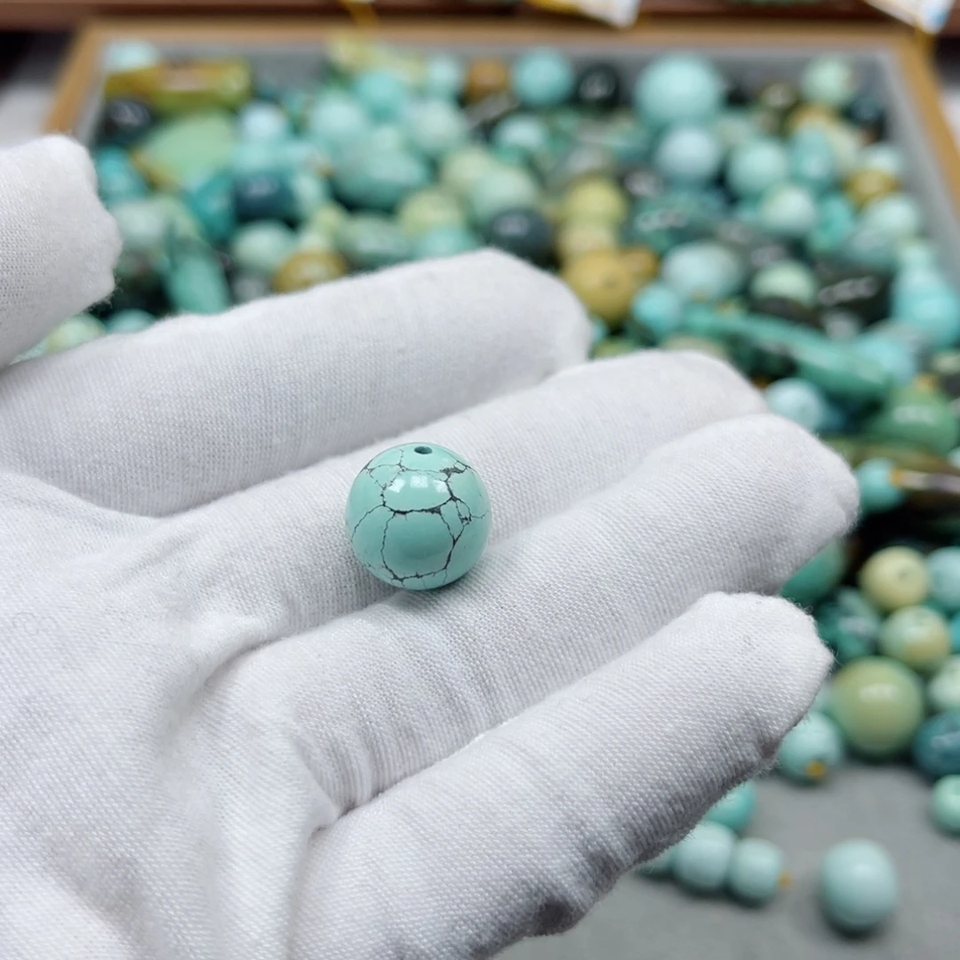 绿松石未镶嵌挂件